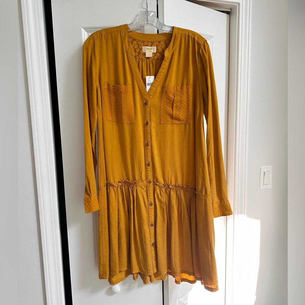 Maeve by Anthropologie gold shift tunic dress long sleeve